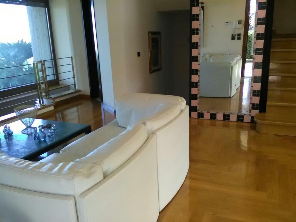 Villa Angela San Benedetto del Tronto Exterior foto